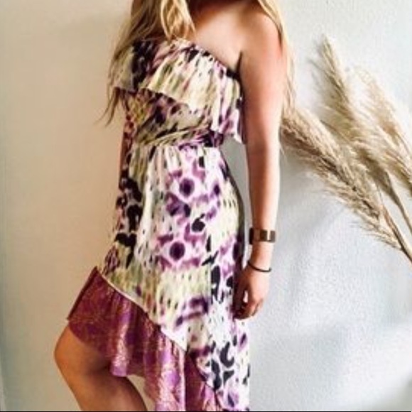 Anthropologie LILKA Ostara Mesh Chemise - Picture 7 of 9